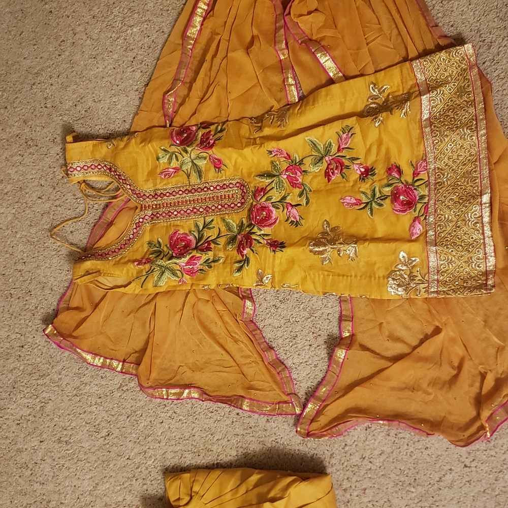Indian dress, punjabi suit